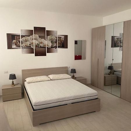 Senza Pensieri Via 4 Novembre/Via Diaz Apartment Crema Exterior photo